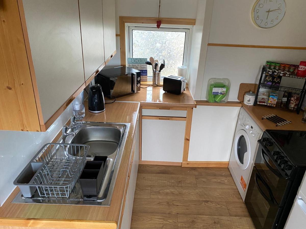 2 Bedroom House Overlooking Pierowall Bay, Westray Exterior foto